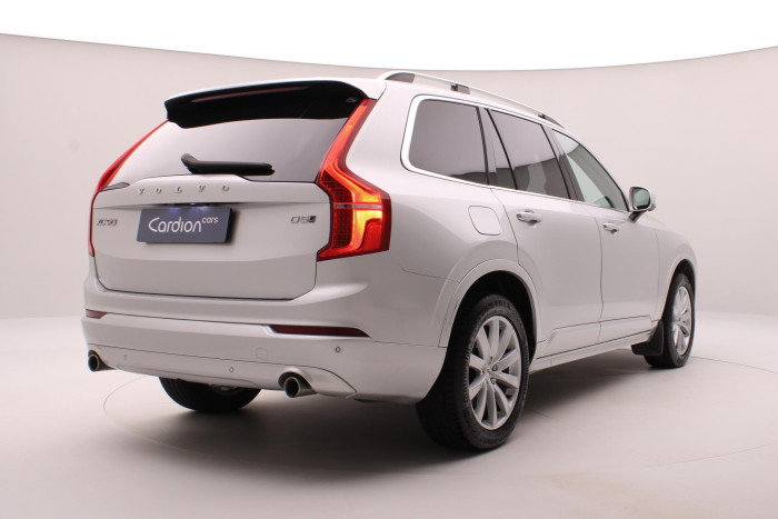 Volvo XC90 D5 AWD MOMENTUM AUT 7míst 2.0 d Momentum