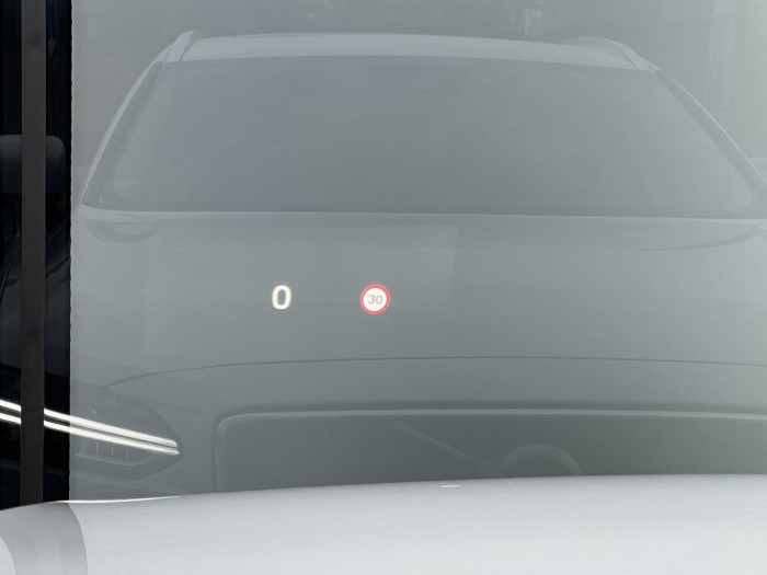 Volvo V90 CROSS COUNTRY B5 AWD REZERVACE