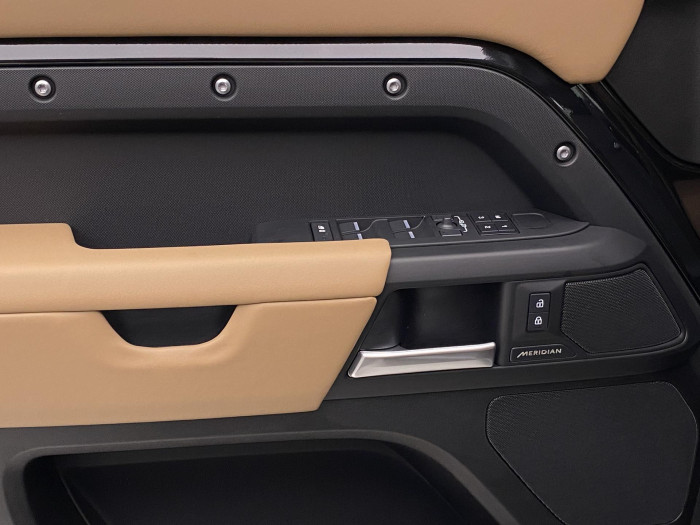 Land Rover Defender 110 D350 X-Dynamic HSE 3.0 d Dynamic