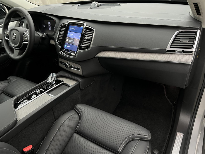Volvo XC90 T8 AWD RECHARGE ULTRA DARK AUT