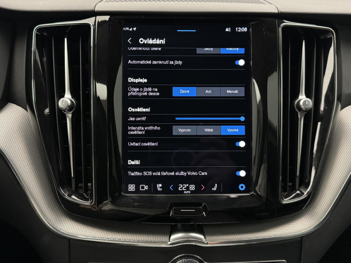 Volvo XC60 B4 AWD DARK PLUS AUT