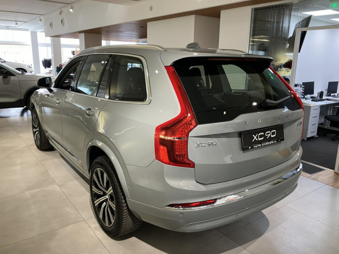 Volvo XC90 B5 AWD AUT BRIGHT PLUS 7-míst 2.0 Plus