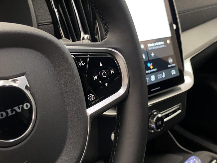 Volvo XC90 B5 AWD BLACK EDITION PLUS 7