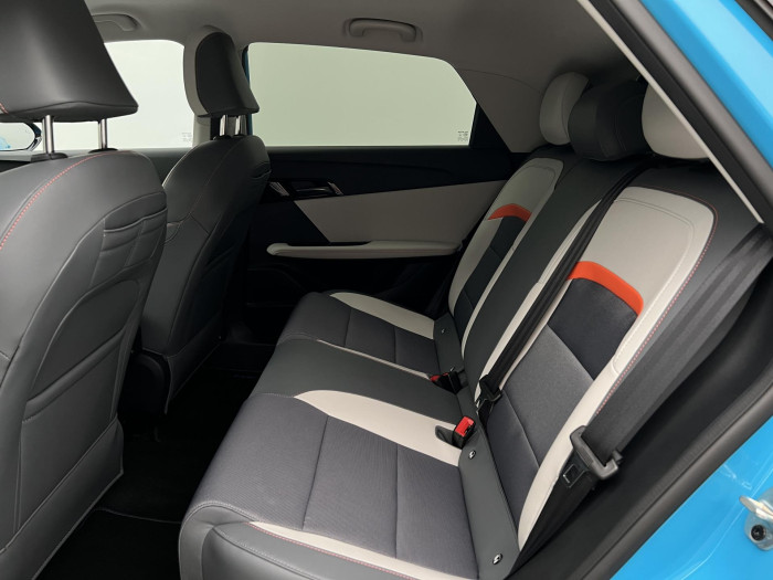 MG MG4 EV EXCLUSIVE 64 kWh CZ 1.maj. Exclusive