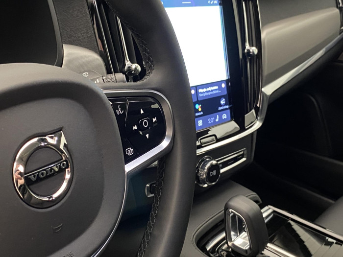 Volvo V90 T6 AWD PLUG-IN CORE AUT