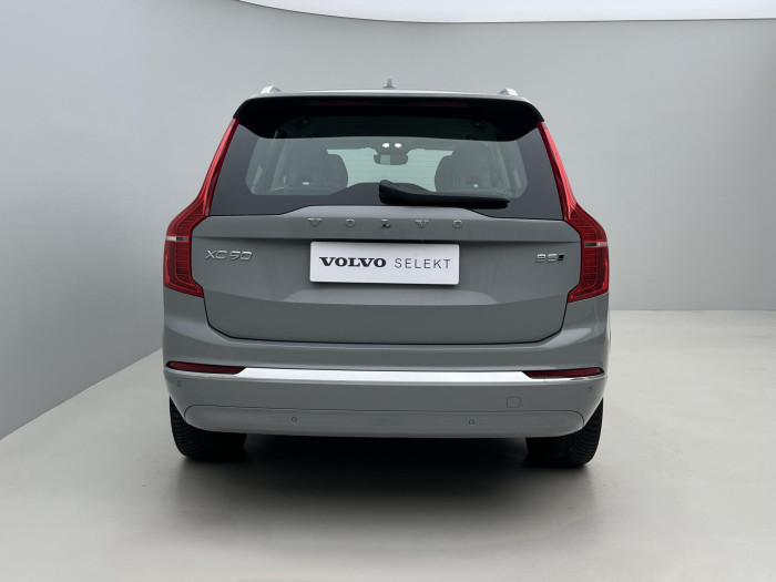 Volvo XC90 B5 AWD PLUS BRIGHT 7MÍSTNÁ AUT