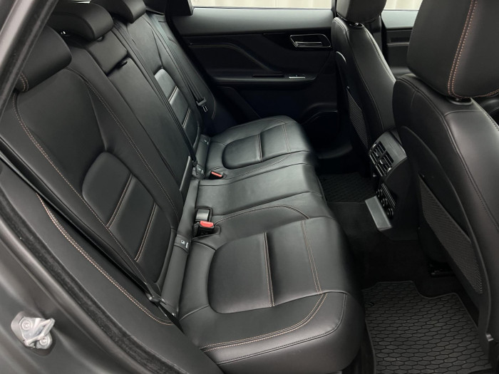 Jaguar F-Pace 20d AWD Aut CZ REZERVACE 2.0 d