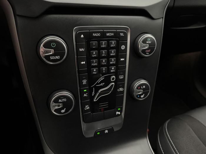 Volvo V40 D2 BLACK EDITION 2.0 d Edition
