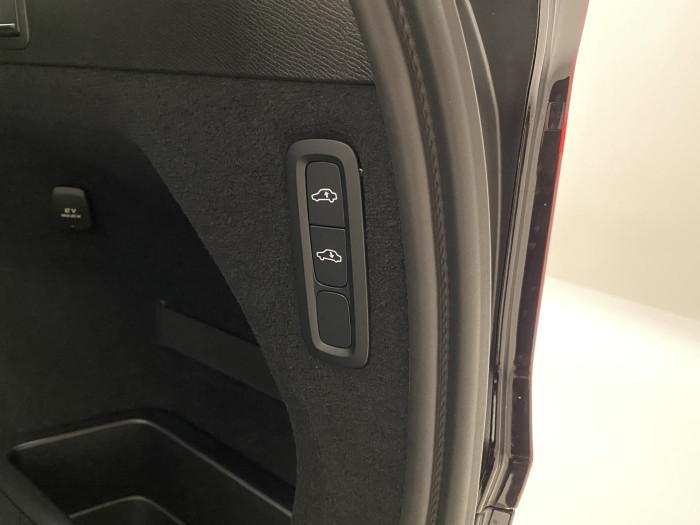 Volvo XC90 B5 AWD BLACK EDITION PLUS 7