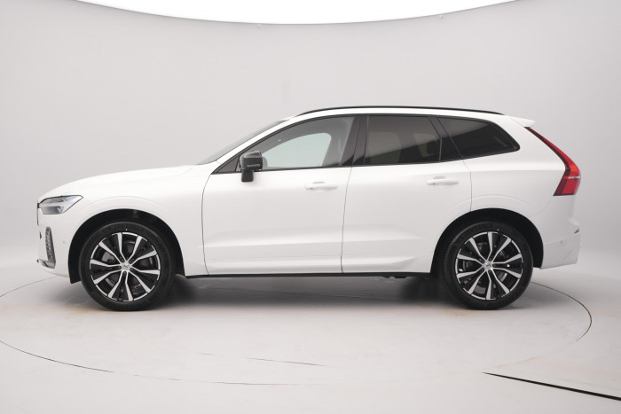 Volvo XC60 B4 PLUS DARK AUT 1.maj.