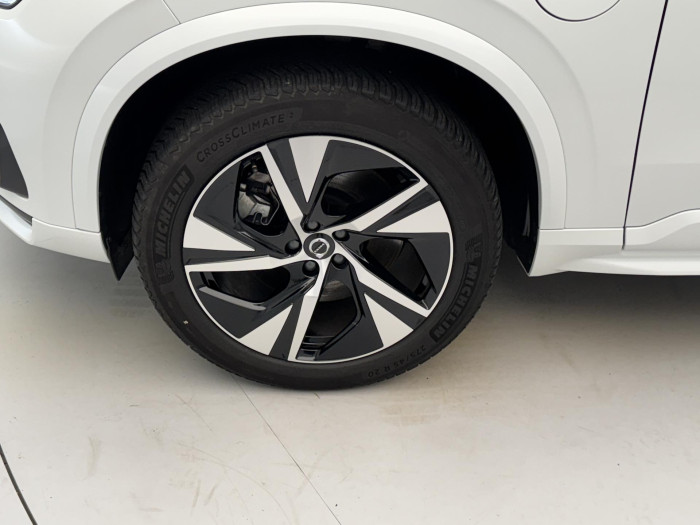 Volvo XC90 T8 AWD RECHARGE REZERVACE