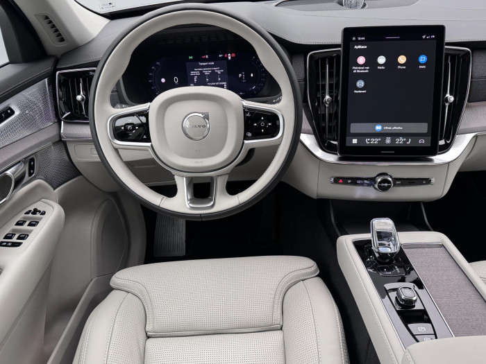 Volvo XC90 B5 AWD AUT BRIGHT PLUS 7míst