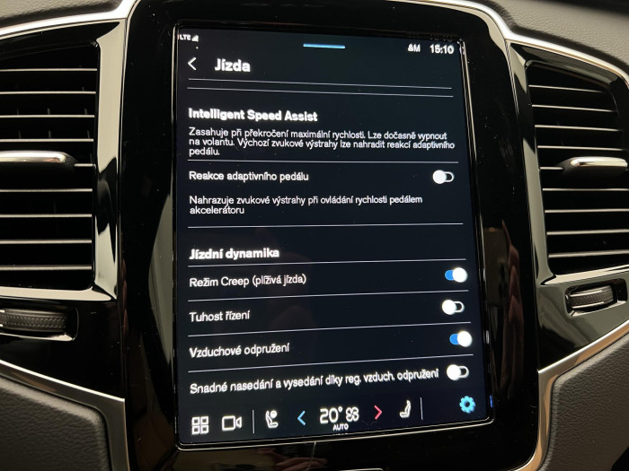 Volvo XC90 T8 AWD RECHARGE ULTRA DARK CZ