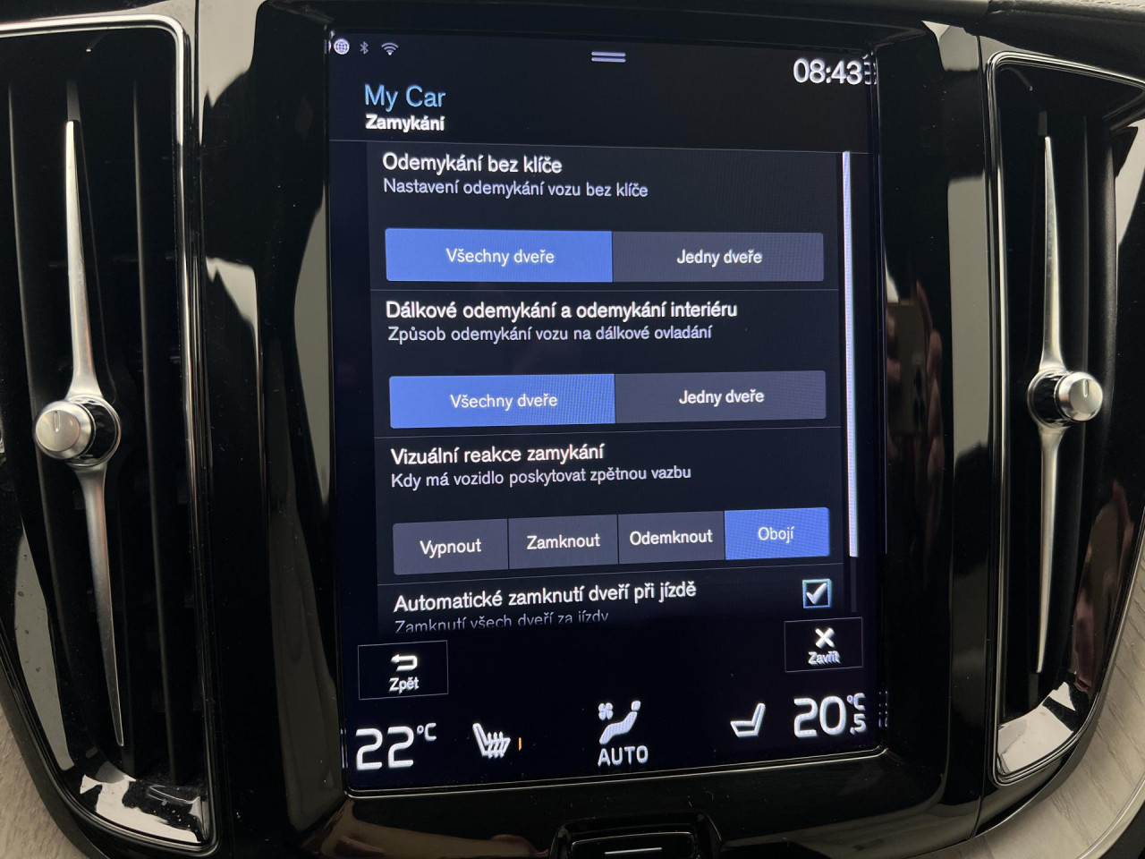 Volvo XC60 B5 AWD INSCRIPTION AUT CZ