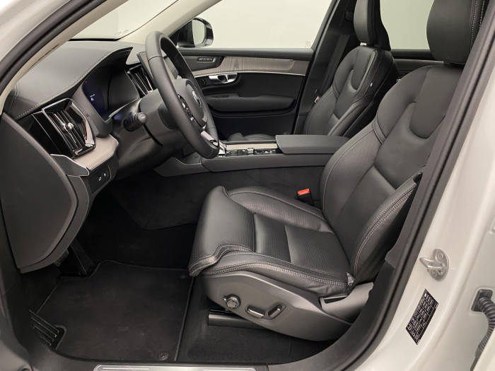 Volvo XC90 T8 AWD RECHARGE DARK PLUS 7m