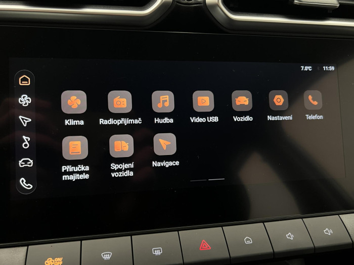 MG ZS 1.5 EXCITE CZ 1.maj.