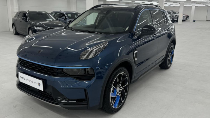 Lynk & Co 01 PHEV DCT AUT 1.maj.