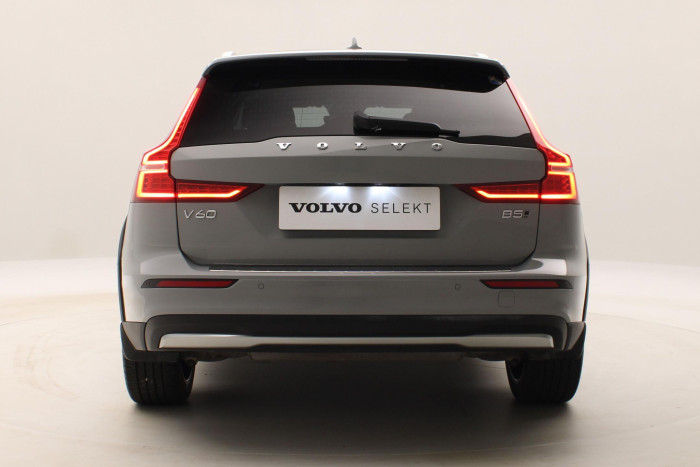 Volvo V60 CC B5 AWD PLUS AUT 1.maj