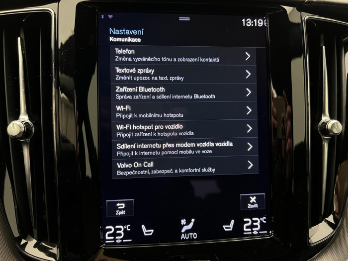 Volvo XC60 B5 AWD R-DESIGN AUT