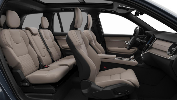 Volvo XC90 B5 AWD AUT DARK PLUS 7míst