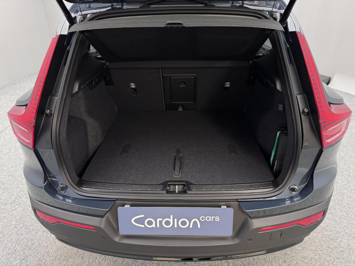 Volvo XC40 B3 AUT DARK PLUS