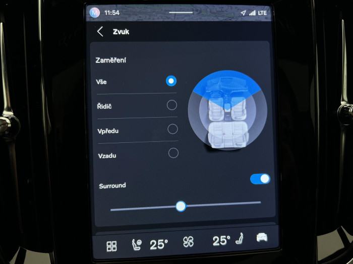 Volvo V60 B4 PLUS DARK AUT 1.maj.