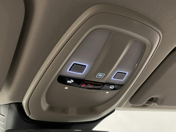 Volvo XC60 B4 AWD PLUS DARK AUT CZ