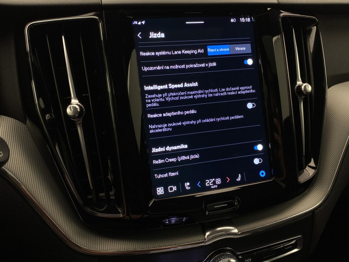 Volvo XC60 T6 AWD PLUG-IN DARK PLUS AUT