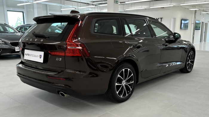 Volvo V60 D3 MOMENTUM REZERVACE 2.0 d Momentum