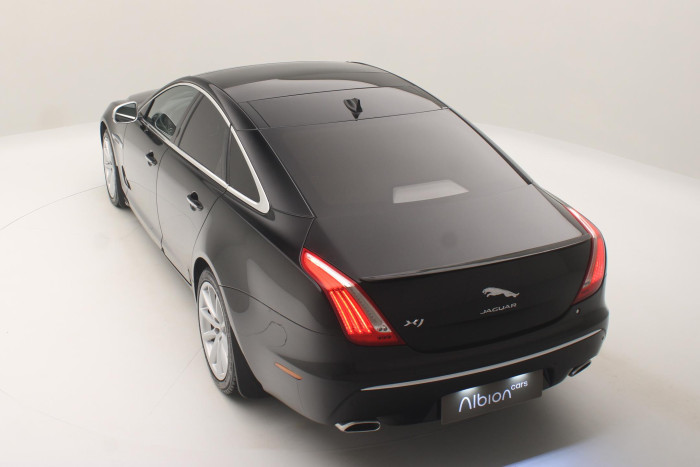 Jaguar XJ 3.0 V6D AUT 3.0 d