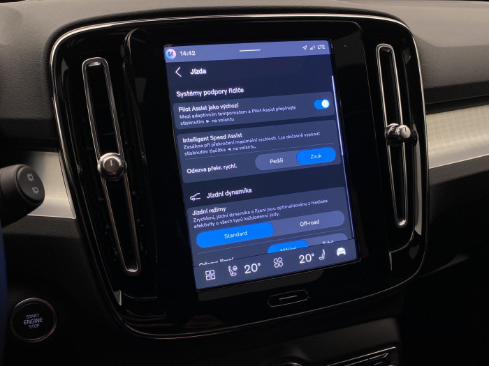 Volvo XC40 B4 AUT DARK PLUS