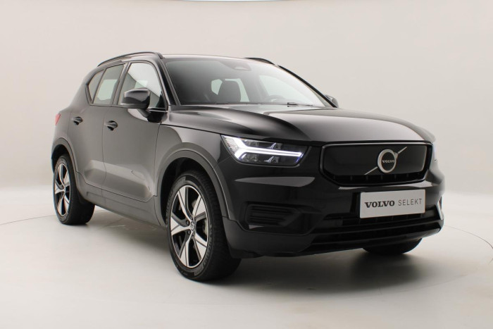 Volvo XC40 P6 RECHARGE ČR 69kWh REZERVACE