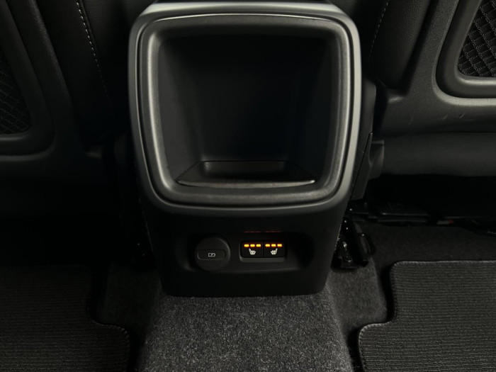 Volvo XC40 D3 INSCRIPTION 1.maj REZERVACE 2.0 d