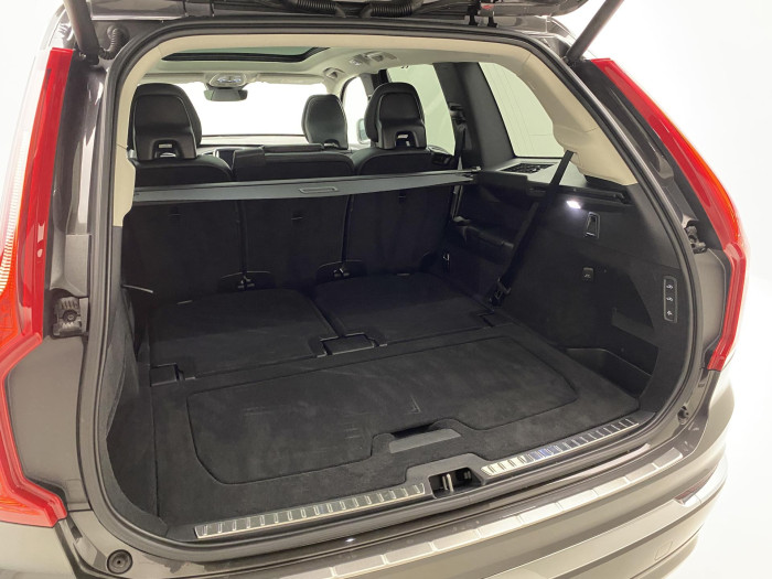 Volvo XC90 B5 AWD PLUS BRIGHT AUT