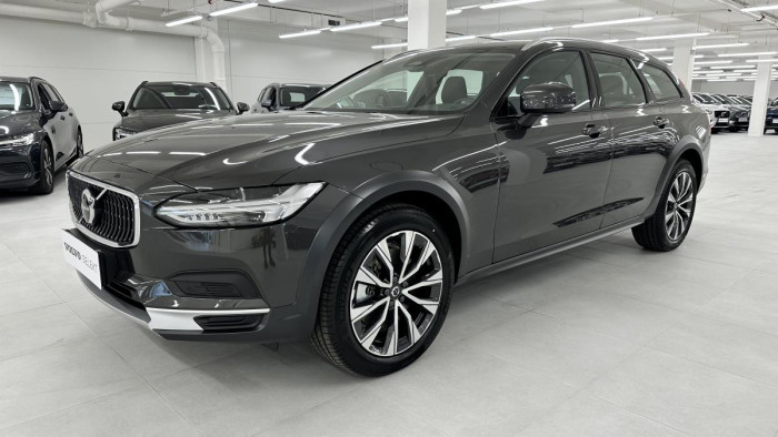 Volvo V90 CROSS COUNTRY B4 AWD REZERVACE