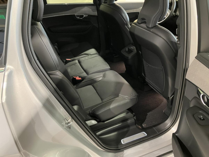 Volvo XC90 B5 AWD AUT BRIGHT PLUS 7-míst