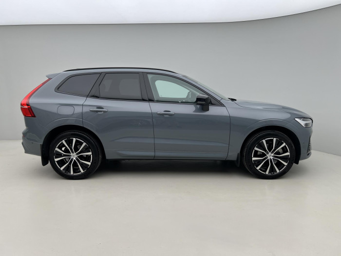 Volvo XC60 B4 AWD PLUS DARK AUT 1.maj.