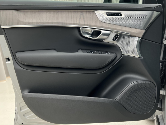 Volvo XC90 T8 AWD RECHARGE ULTRA DARK AUT