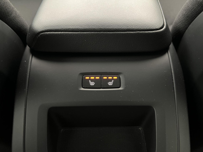 Volvo V60 CC B4 AWD AUT 1.maj 2.0 CC CC