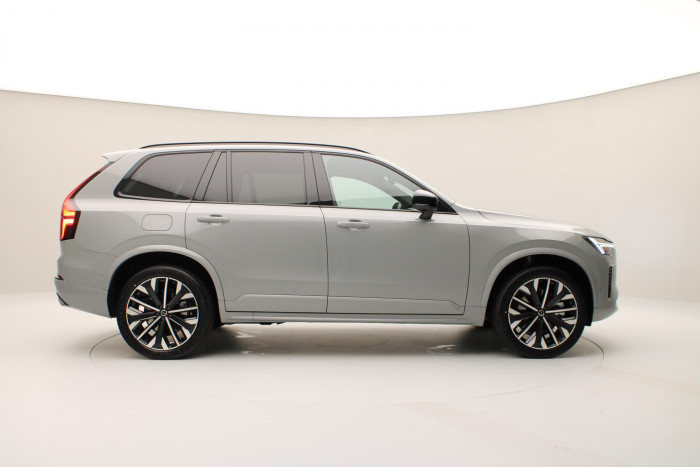 Volvo XC90 T8 AWD RECHARGE DARK PLUS 7m