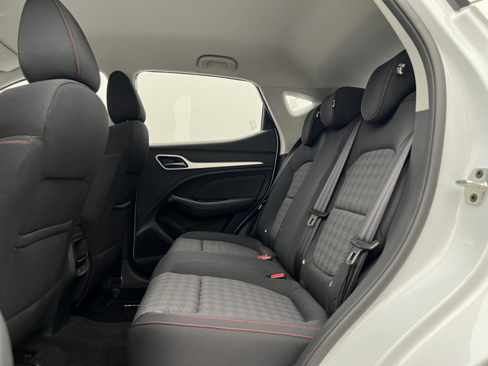 MG ZS 1.5 ESSENTIAL PLUS CZ 1.maj.