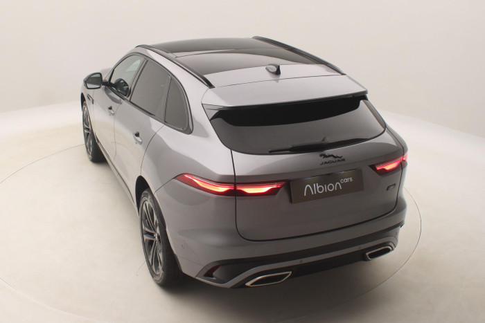 Jaguar F-Pace D300 R-DYNAMIC HSE REZERVACE 3.0 d Dynamic