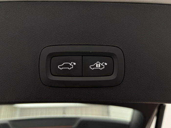 Volvo XC40 B4 PLUS BRIGHT AUT CZ