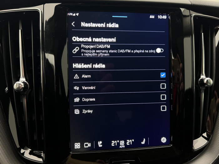 Volvo XC60 T6 AWD RECHARGE PLUS DARK AUT