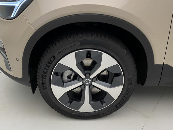 Volvo XC40 B3 AUT DARK PLUS
