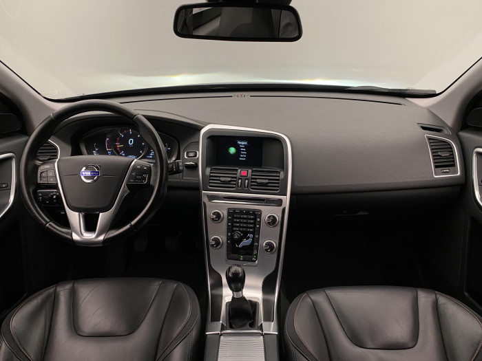Volvo XC60 D4 AWD MOMENTUM 2.4 d Momentum