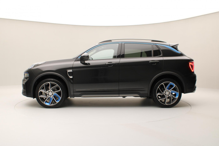 Lynk & Co 01 PHEV DCT AUT 1.maj