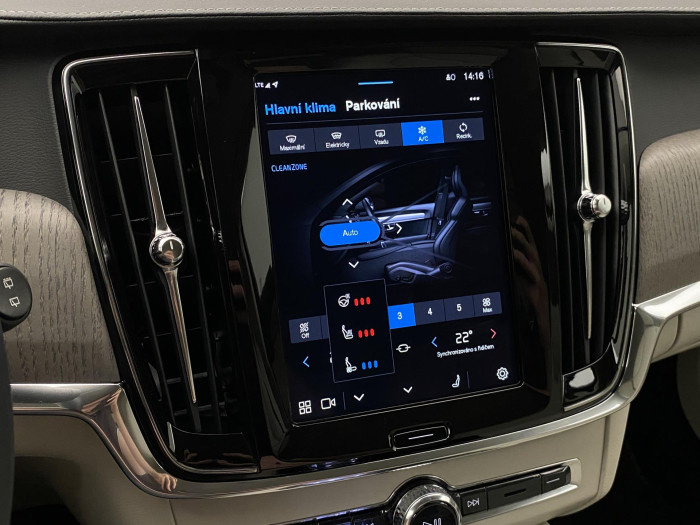 Volvo V90 T6 AWD Plug-in DARK PLUS AUT