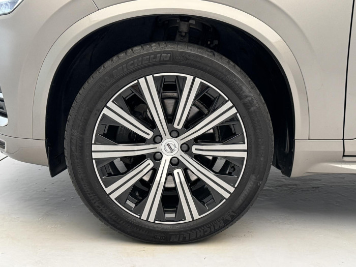 Volvo XC90 B5 AWD INSCRIPTION CZ 1.maj