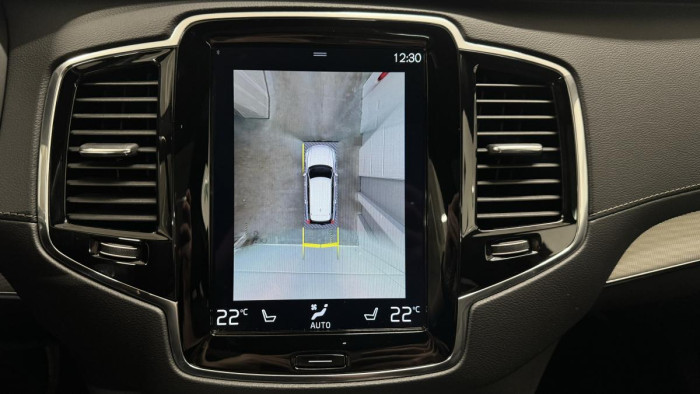 Volvo XC90 B5 AWD INSCRIPTION REZERVACE